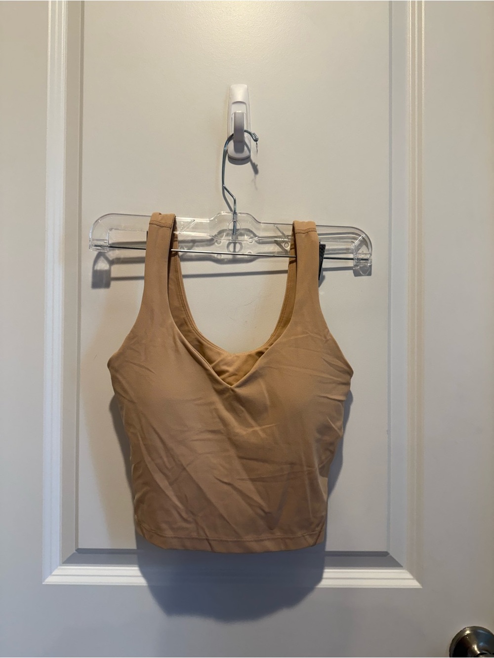 Lululemon V-Neck Shelf Bra Tank Top – Women’s Size 4 – Tan/Nude